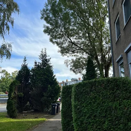 Neu Moebliert 3 70qm Mit Kueche, Balkon, Wc, Appartement