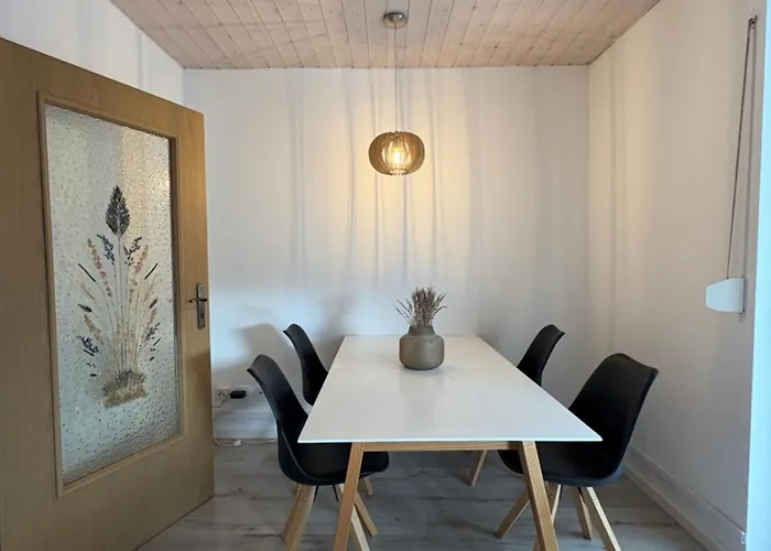 Neu Moebliert 3 70qm Mit Kueche, Balkon, Wc, * Salzgitter